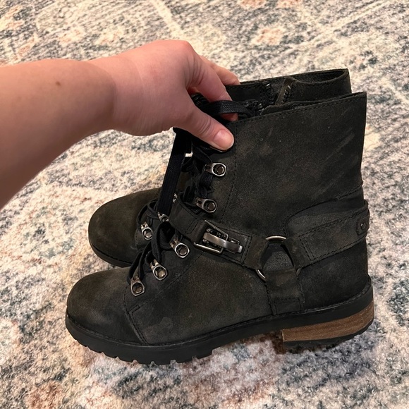 UGG Fritzi Water Resistant Lace Up Hiker Boots - Picture 4 of 7